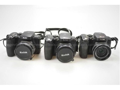  Lot of (3) Kodak Z812 IS Cameras