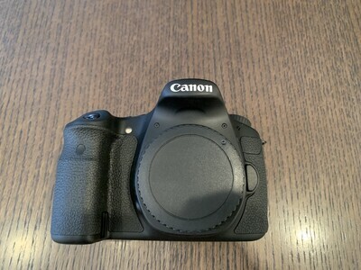 Canon CR-2 digital retinal camera