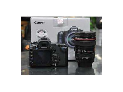 Brand New Canon EOS 5D Mark II 21MP DSLR